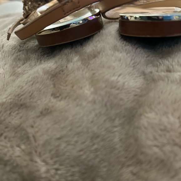 ZARA BASIC COLLECTION gold sandals flat - Picture 3 of 6